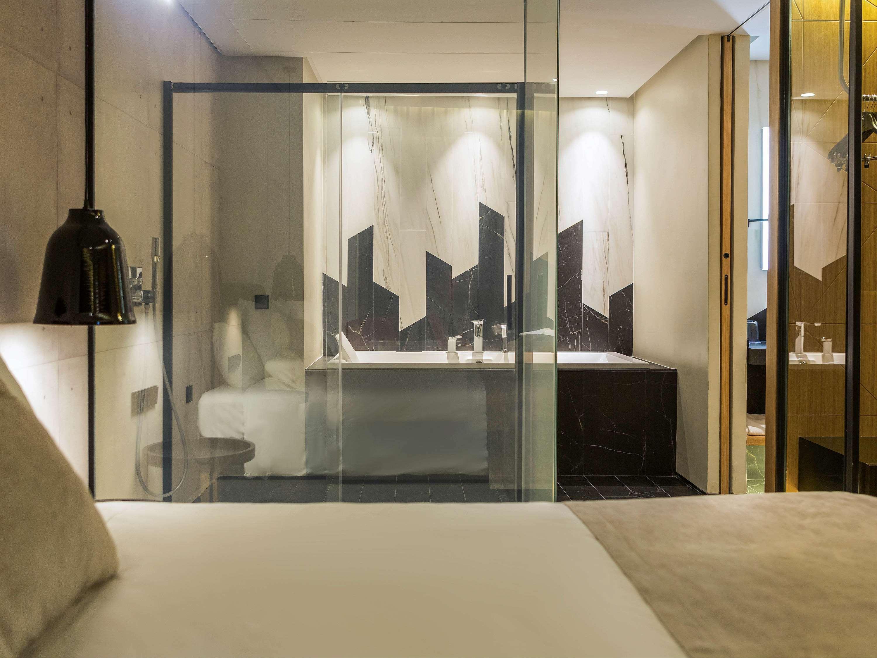 Novotel Sevilla Ngoại thất bức ảnh