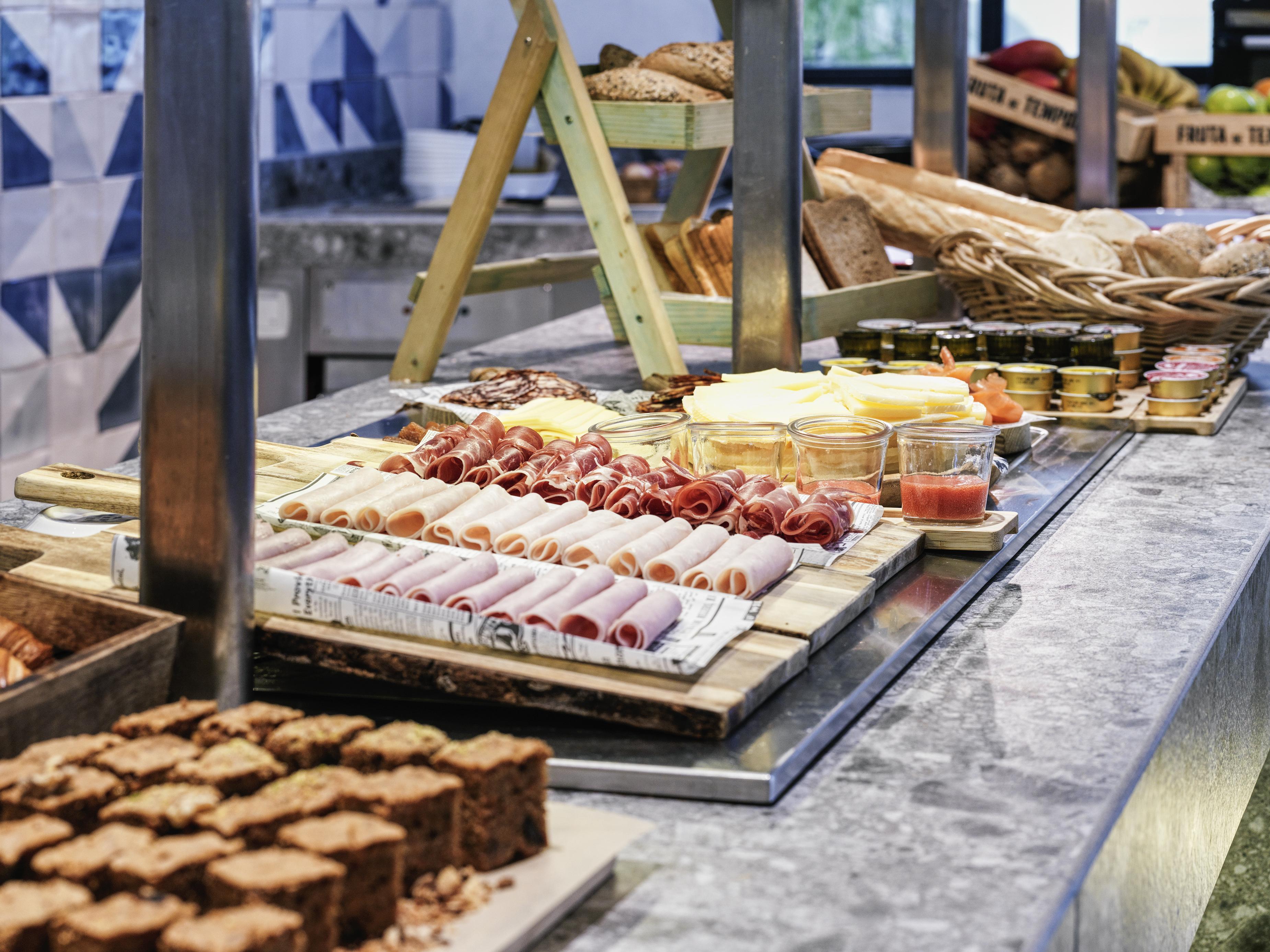 Novotel Sevilla Ngoại thất bức ảnh