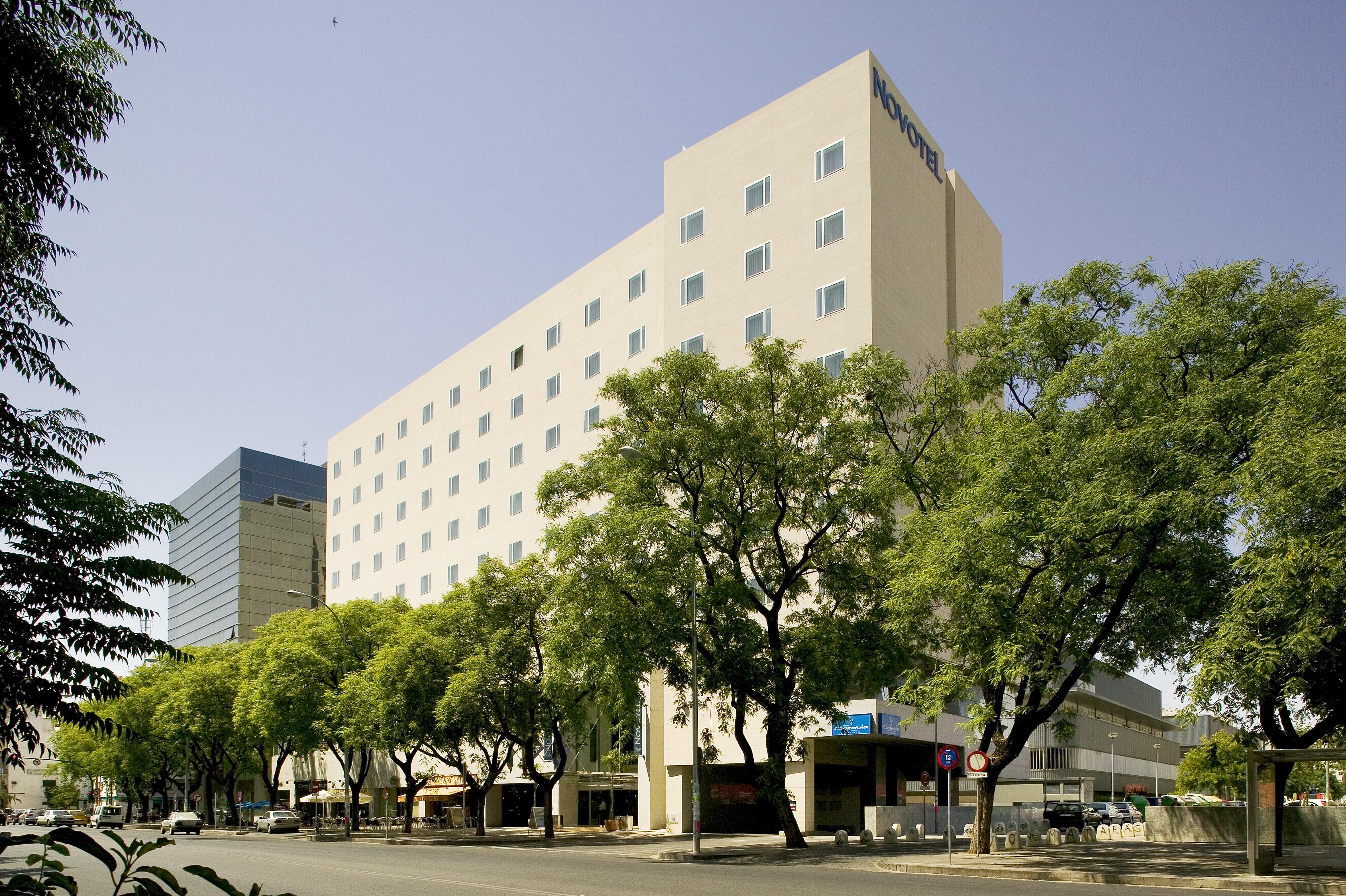 Novotel Sevilla Ngoại thất bức ảnh